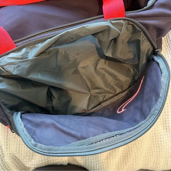 Nike Team Training Max Air Sports Gym bag Tote duffel bag pink purple grey - Picture 8 of 9